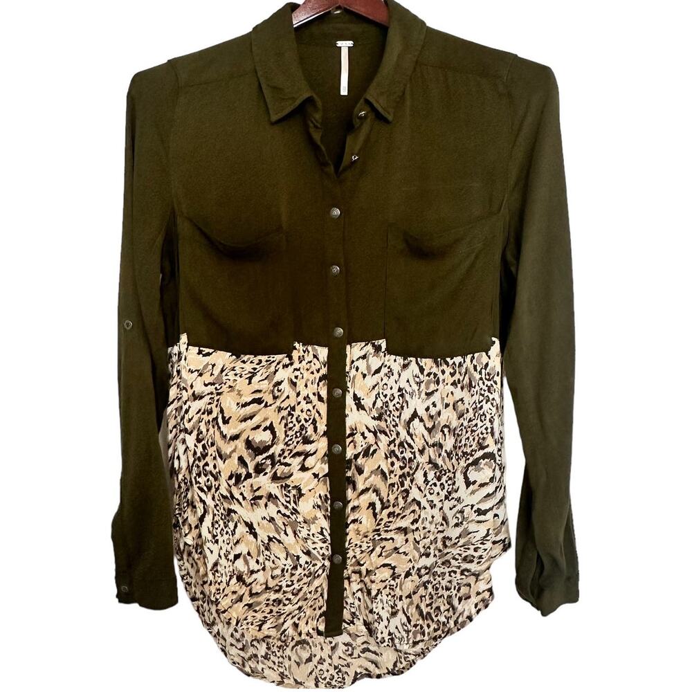Free People Womens Long Sleeve Collared Button Down, Animal Print Olive Green XS